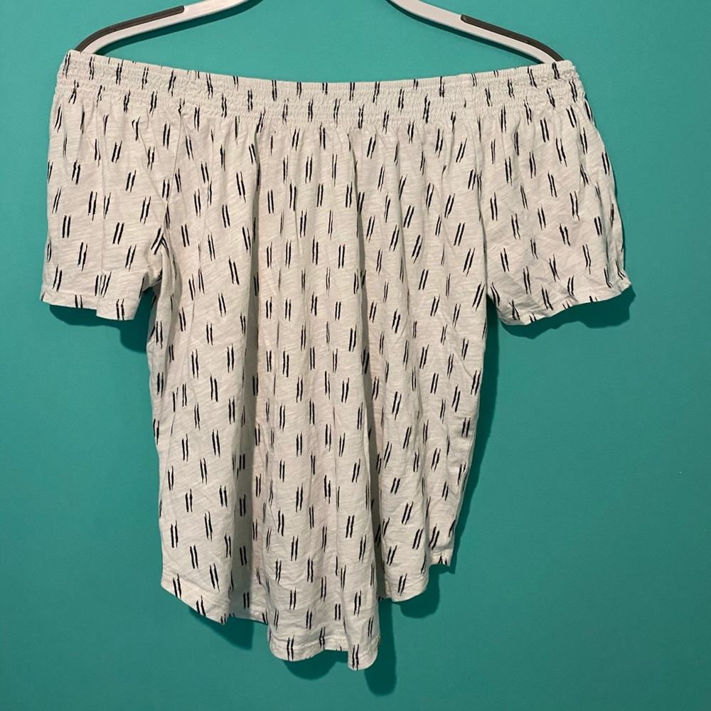 White Off the shoulder blouse